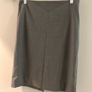Size 2 Theory gray wool blend knee length A line skirt